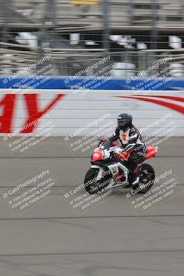 media/Oct-15-2022-Fastrack Riders (Sat) [[9a18b22502]]/Level2/Start Finish 930am/